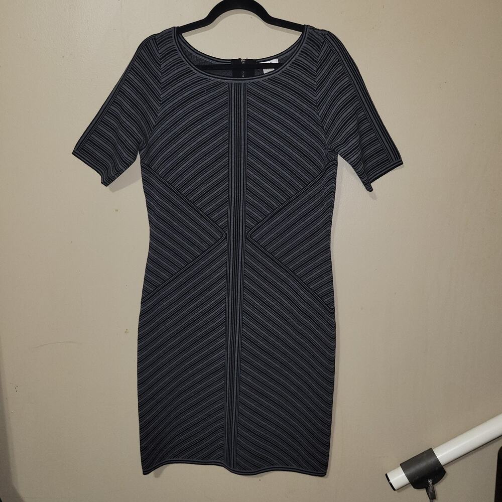 Cache Body-con Sweater Dress Sz L Zip Back Black And‎ Grey Stripe